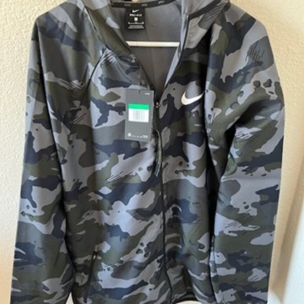 Nike Full Zip Water Proof Jacket Black Camo